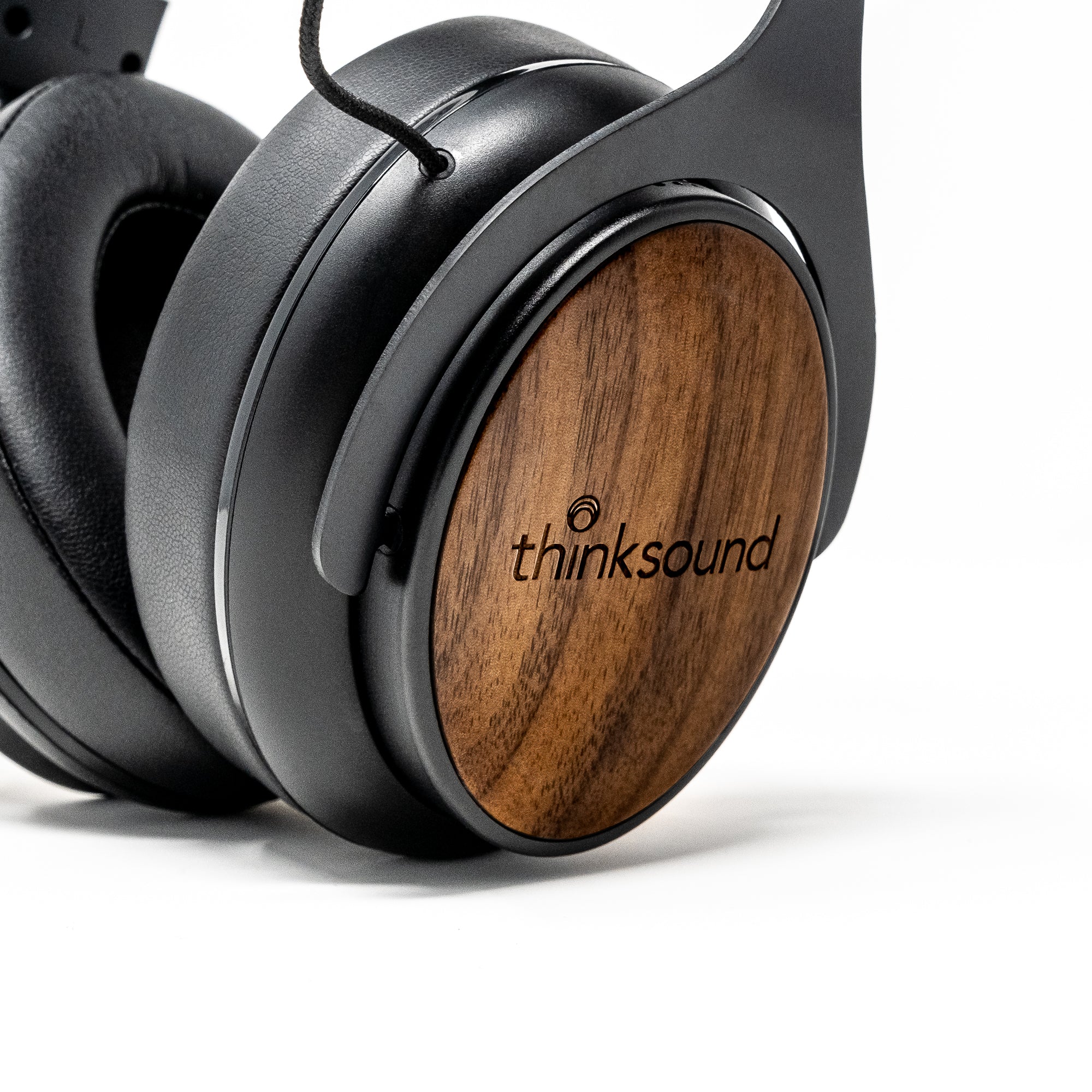thinksound ov21 headphones close-up of walnut housing cover